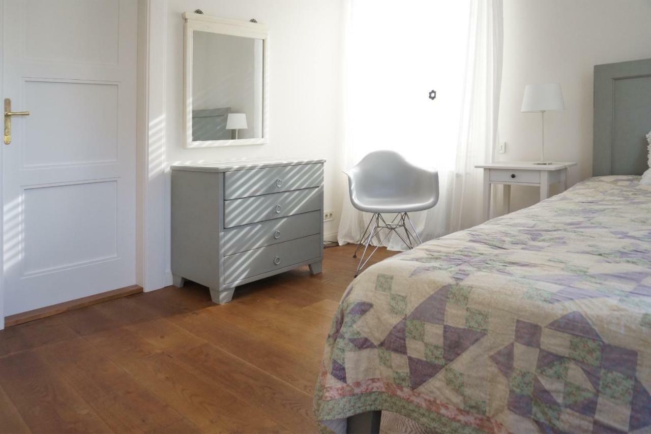 Embassy Row Bnb Zagabria Esterno foto