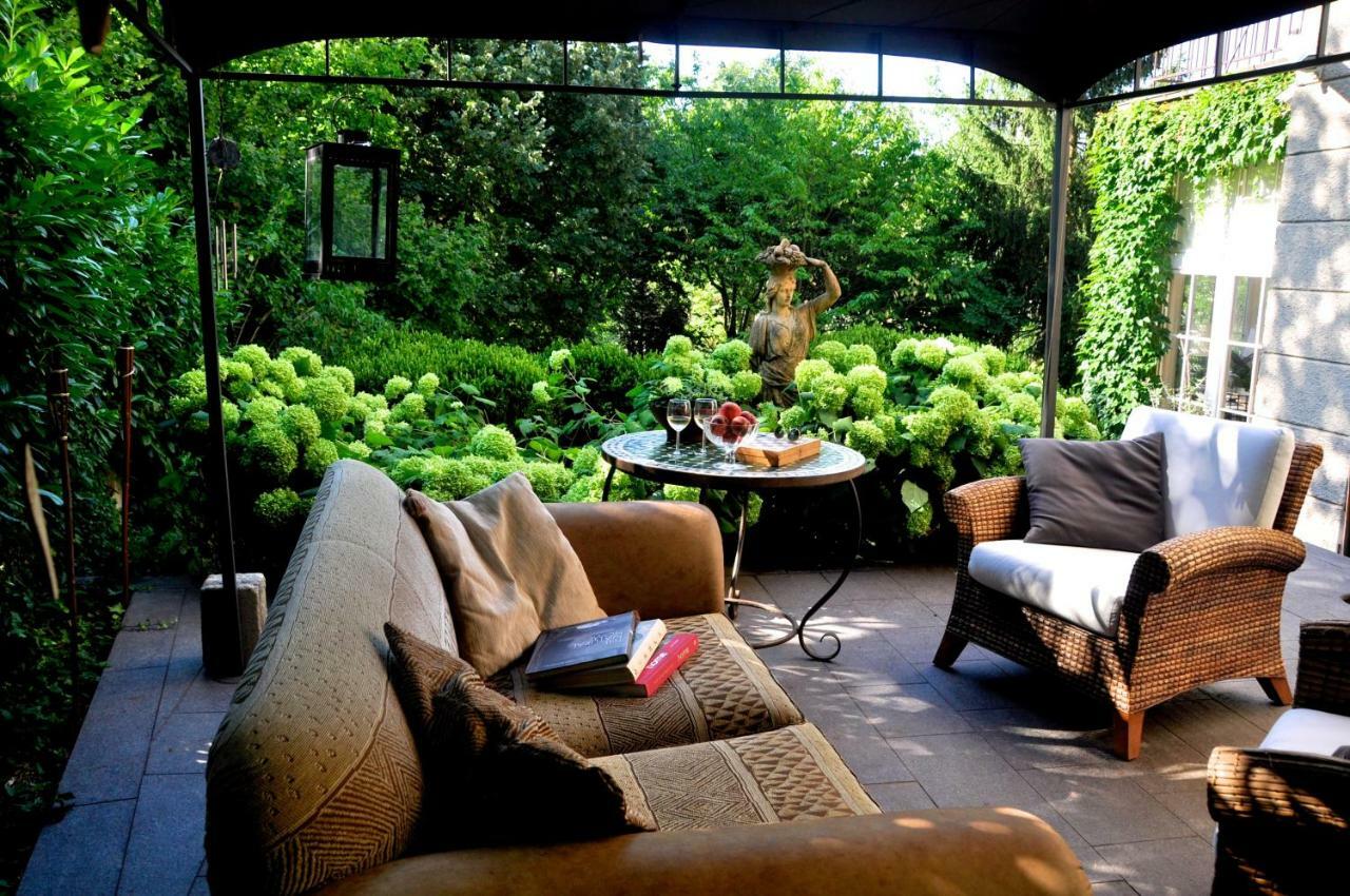 Embassy Row Bnb Zagabria Esterno foto
